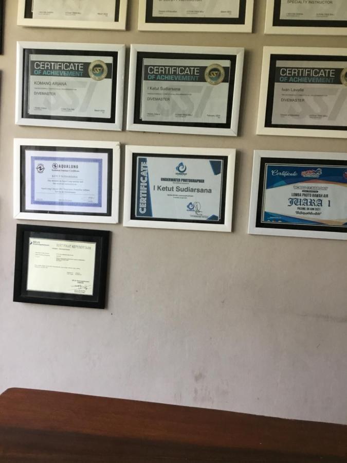Ambat Blue Waves Hostel Amed מראה חיצוני תמונה